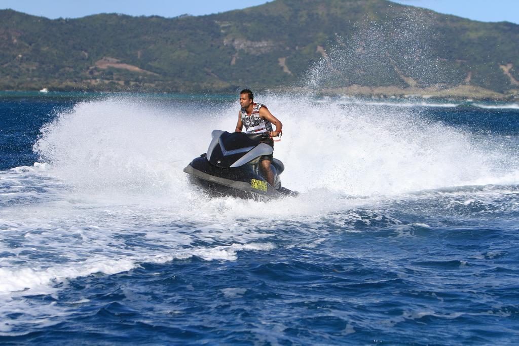 Cap Ouest By Horizon Holidays Flic-en-Flacq Exteriör bild