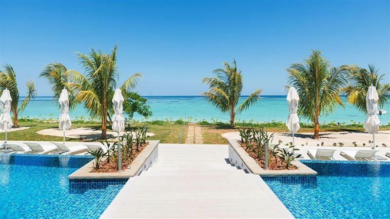 Cap Ouest By Horizon Holidays Flic-en-Flacq Exteriör bild